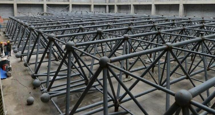 日喀则浅谈网架加工公司对网架保温隔热的方法